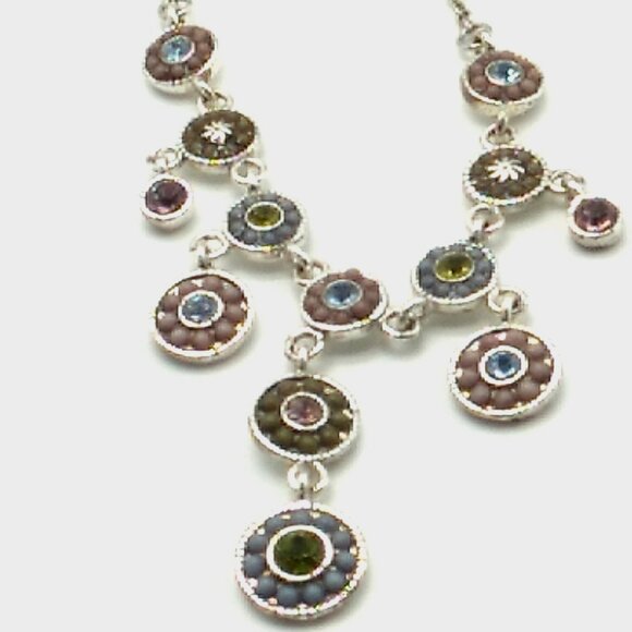 V (Laura Vann) Bezeled Multi-color Crystals & Beads Encased in Silver-tone - Picture 10 of 15